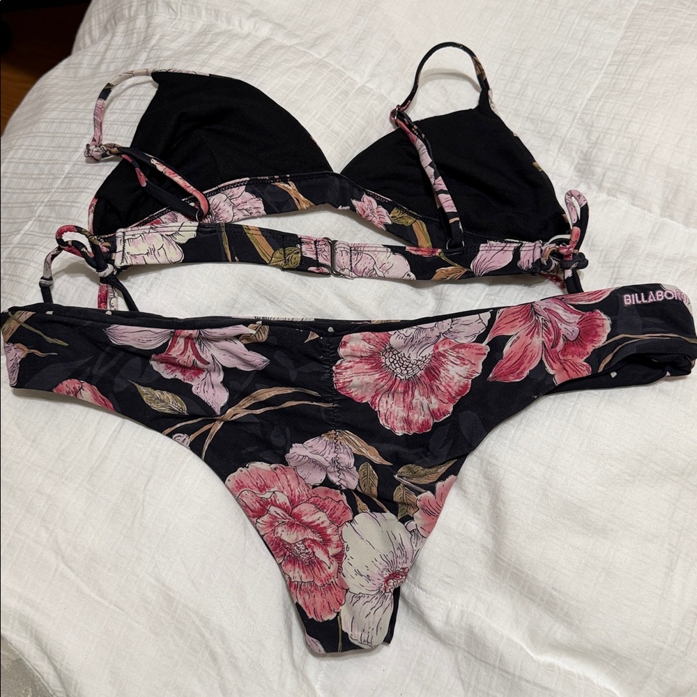 Billabong Bikini Set - Picture 3 of 3